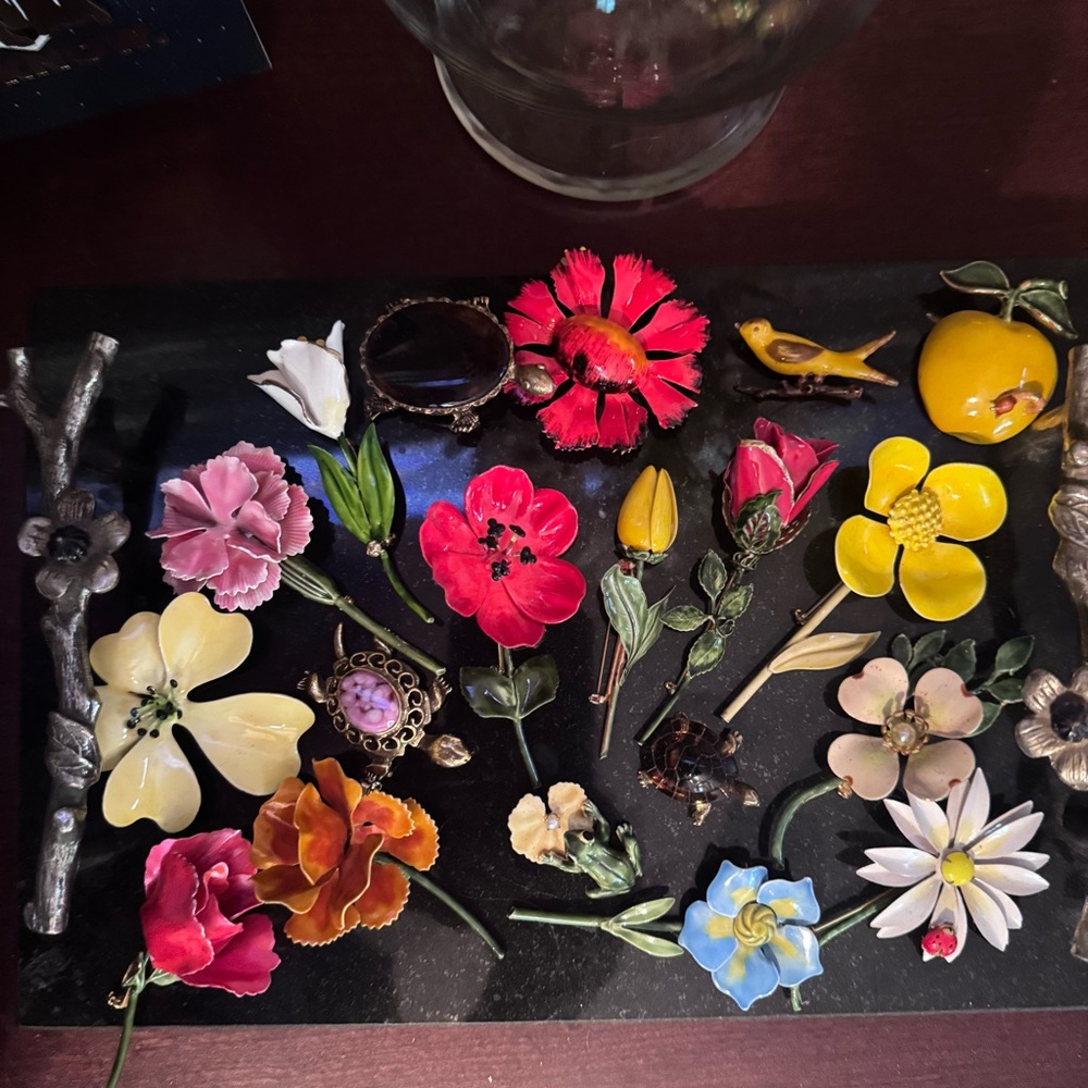 Original by Robert flower brooch collection - Picture 4 of 16